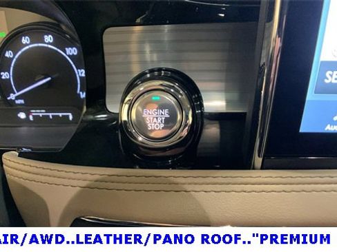 Used 2022 Lincoln Corsair AWD w/ Premium Package image 36