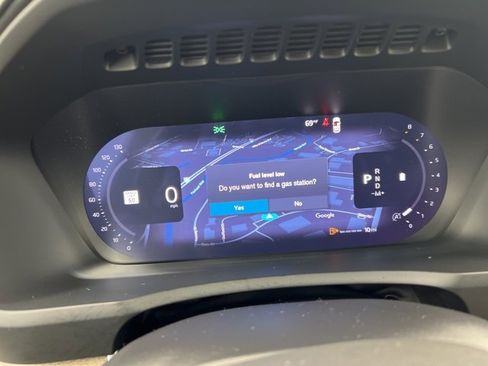 New 2026 Volvo XC90 B6 Plus w/ Protection Package Premier image 9