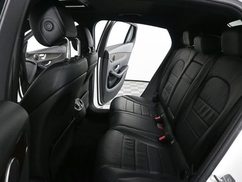 Used 2019 Mercedes-Benz GLC 300 4MATIC Coupe image 20