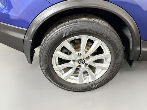 Used 2020 Nissan Rogue Sport S w/ Appearance Package FWD image 32