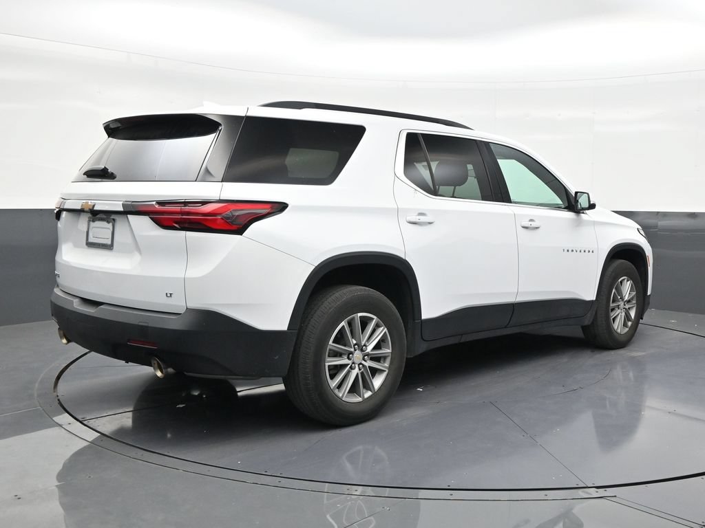 Used 2023 Chevrolet Traverse LT FWD image 5