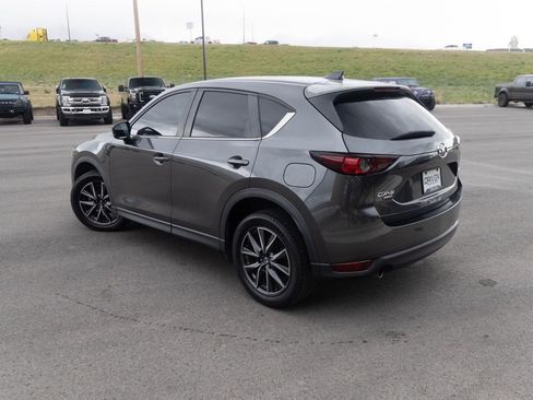 Used 2018 MAZDA CX-5 Touring w/ Preferred Equipment Package image 4