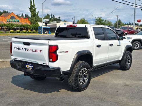 Used 2023 Chevrolet Colorado ZR2 w/ ZR2 Convenience Package III AWD/4WD image 7