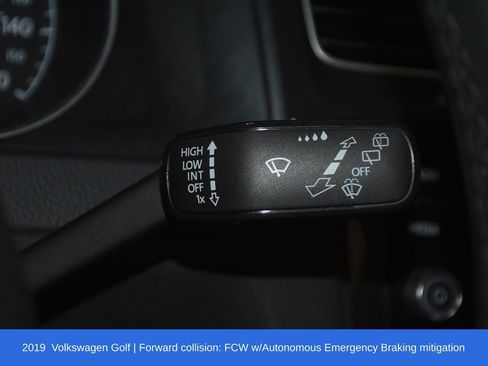 Used 2019 Volkswagen Golf SE w/ Driver Assistance Package FWD image 13