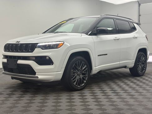 Used 2023 Jeep Compass High Altitude AWD/4WD image 2