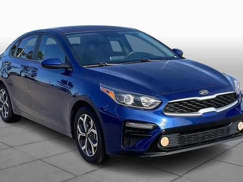 Used 2019 Kia Forte LXS image 2