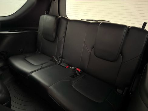 Certified 2022 Nissan Armada SL w/ Midnight Edition Package RWD image 17
