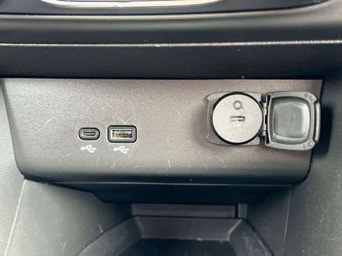 Used 2025 Buick Encore GX Preferred image 30