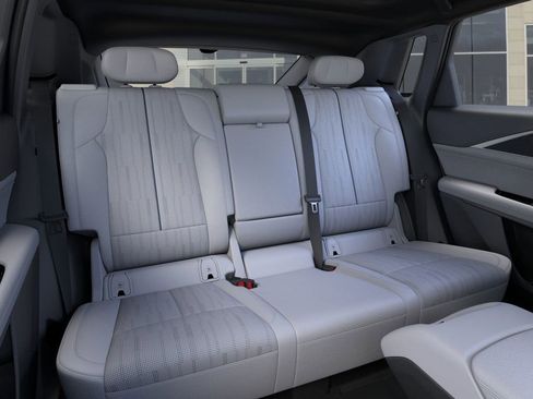 New 2026 Cadillac Lyriq Sport image 17