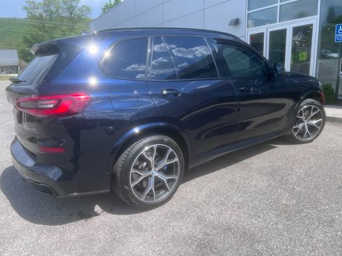 Used 2020 BMW X5 xDrive40i w/ M Sport Package AWD/4WD image 3