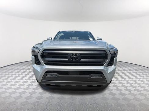 Used 2024 Toyota Tacoma SR5 w/ SR5 Upgrade Package AWD/4WD image 2