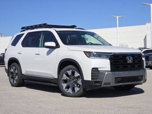 New 2026 Honda Pilot Elite image 2
