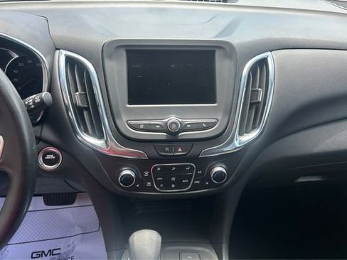 Used 2023 Chevrolet Equinox LT AWD/4WD image 14