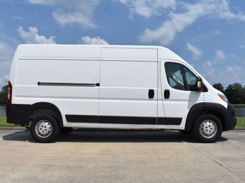 Used 2023 RAM ProMaster 2500 FWD image 3