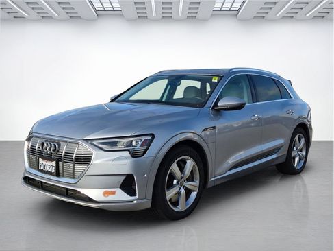 Used 2019 Audi e-tron Premium Plus AWD/4WD image 8