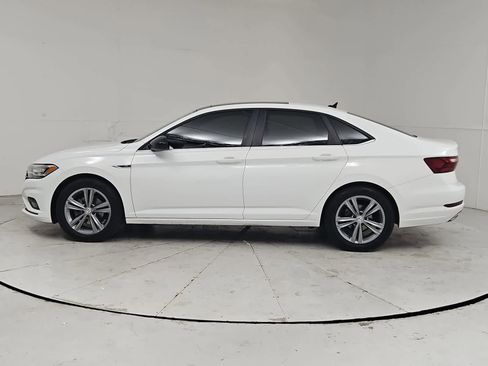Certified 2020 Volkswagen Jetta R-Line w/ R-Line Cold Weather Package FWD image 3