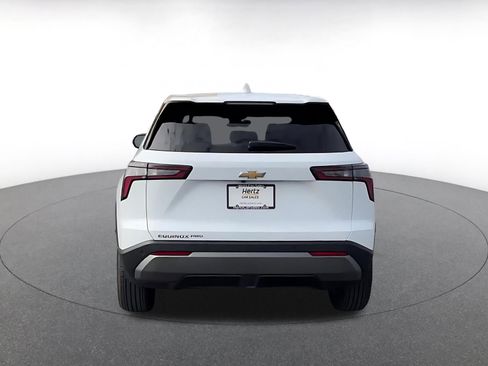 Used 2025 Chevrolet Equinox LT image 12