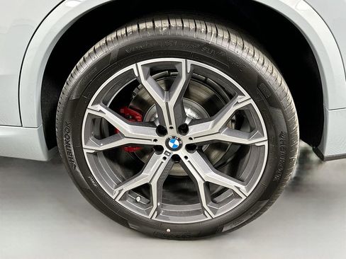 New 2026 BMW X5 xDrive50e w/ M Sport Package image 23