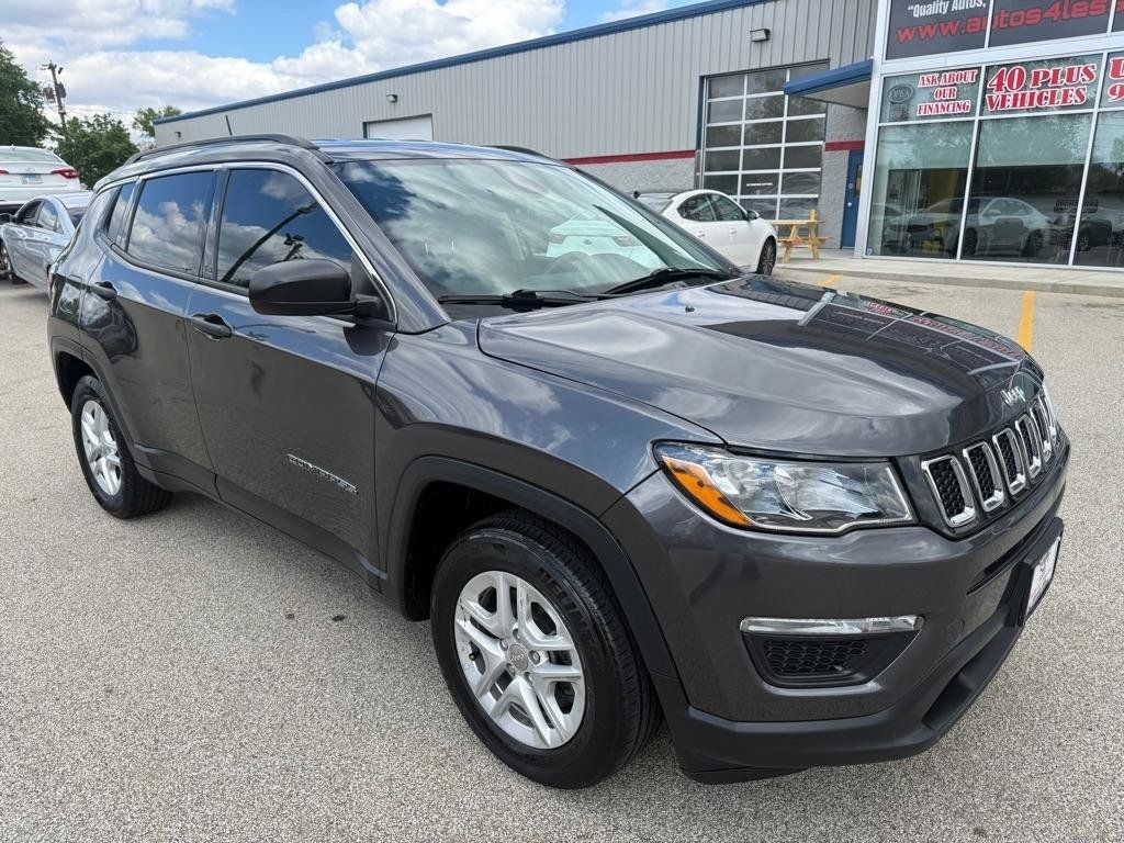 Used 2019 Jeep Compass Sport FWD image 2