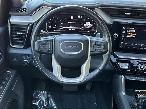 Used 2022 GMC Sierra 1500 Denali w/ Denali Reserve Package AWD/4WD image 16