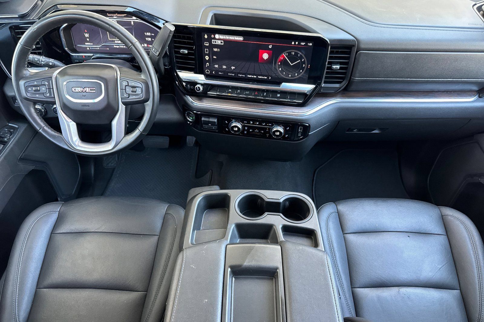 Certified 2025 GMC Sierra 1500 SLT AWD/4WD image 14