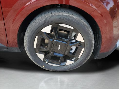 New 2026 Kia Carnival EX image 5