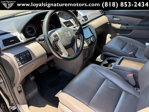 Used 2014 Honda Odyssey Touring image 22