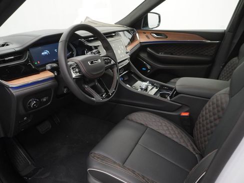 New 2026 Jeep Grand Cherokee L Summit w/ Obsidian Package AWD/4WD image 16