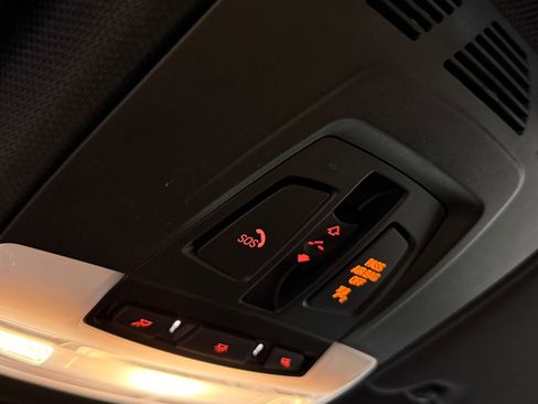 Used 2018 BMW 330i 330i w/ Convenience Package image 33