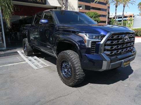 Used 2023 Toyota Tundra Platinum w/ Advanced Package AWD/4WD image 4