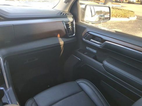 Used 2024 GMC Sierra 1500 Denali w/ Denali Reserve Package image 17