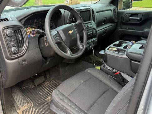 Used 2023 Chevrolet Silverado 1500 Custom AWD/4WD image 13