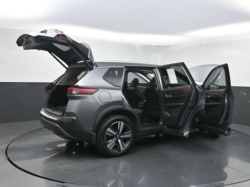Used 2023 Nissan Rogue SL w/ SL Premium Package FWD image 40