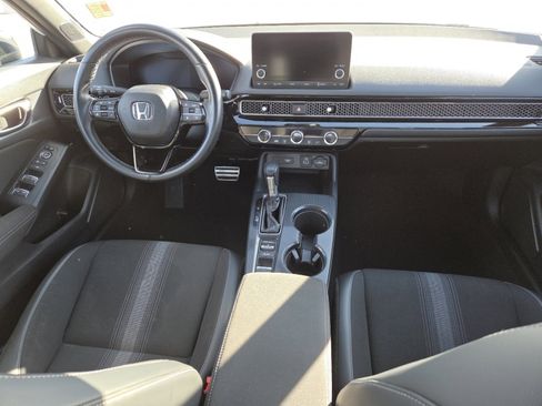 Used 2023 Honda Civic Sport image 22