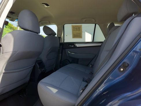 Used 2019 Subaru Outback 2.5i Premium image 19