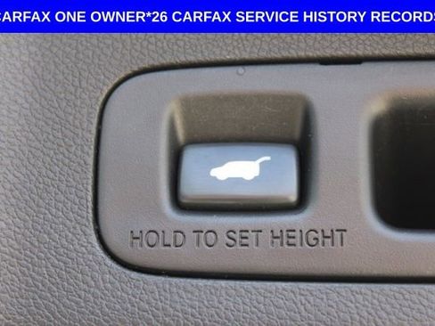 Used 2018 Honda CR-V Touring image 11