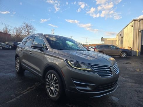 Used 2017 Lincoln MKC Reserve w/ Lincoln MKC Climate Package image 3