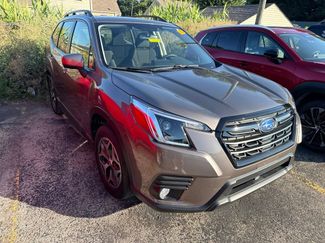 Used 2023 Subaru Forester Premium AWD/4WD video 1