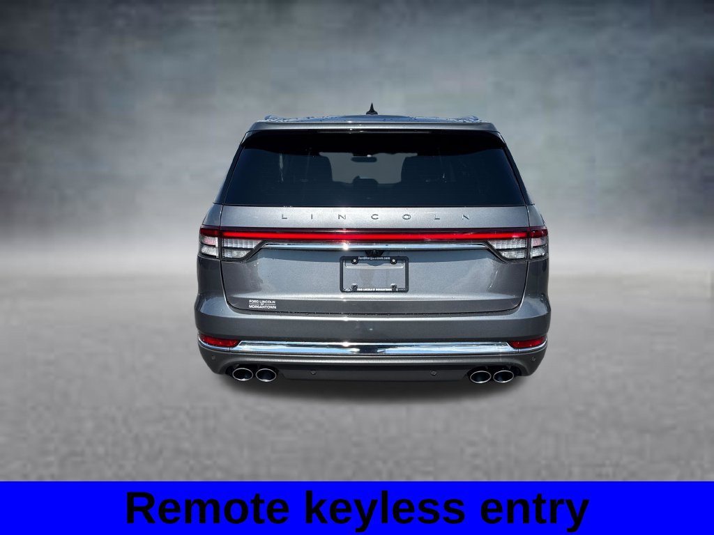 Used 2023 Lincoln Aviator AWD w/ Premium Package image 8