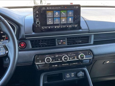 Used 2025 Honda Pilot EX-L image 19