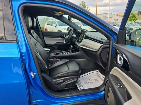 Used 2024 Jeep Compass Limited AWD/4WD image 12