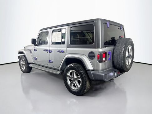 Used 2021 Jeep Wrangler Unlimited Sahara AWD/4WD image 7