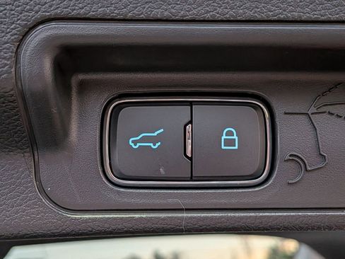 New 2026 Ford Explorer Active w/ Active Comfort Package image 15