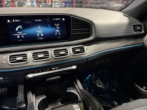 Used 2022 Mercedes-Benz GLE 53 AMG GLE 53 AMG image 28