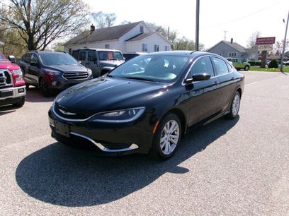 Used 2015 Chrysler 200 Limited w/ Convenience Group