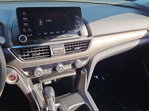 Used 2020 Honda Accord LX image 23