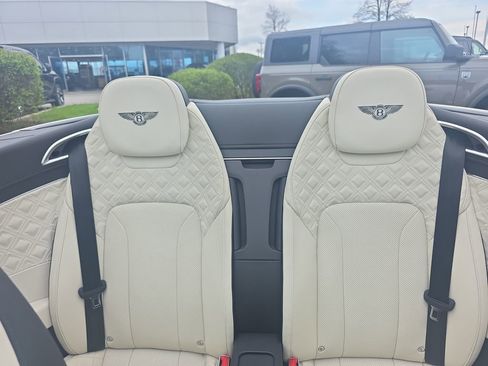 Used 2020 Bentley Continental GT image 46