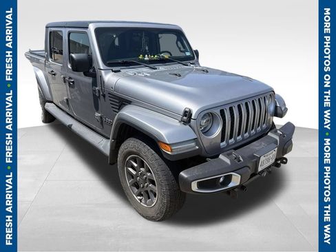 Used 2020 Jeep Gladiator Overland AWD/4WD image 1
