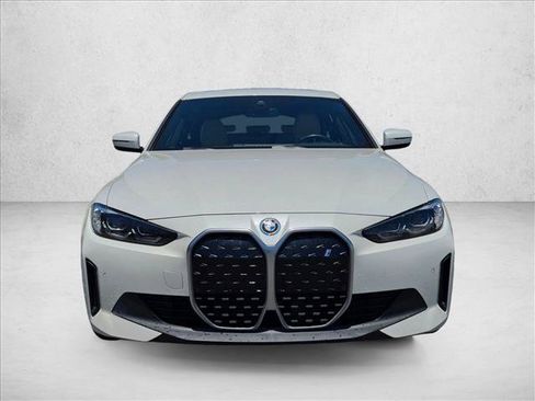 Certified 2023 BMW i4 eDrive40 w/ Premium Package RWD image 2