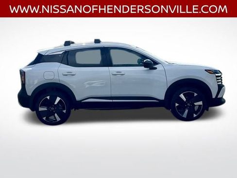 New 2026 Nissan Kicks SR w/ Cold Weather Package AWD/4WD image 20